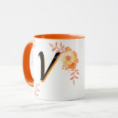 Floral Monogram Mug –Elegant Letter V-writ u name (Devant gauche)