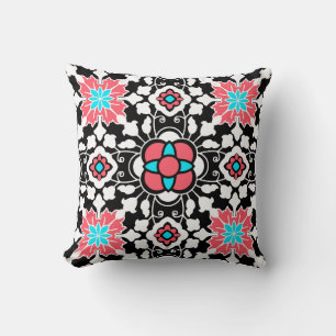 Floral Moroccan Tile, Black, White en Coral Pink Kussen
