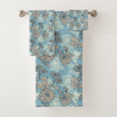 Floral Pattern on Blue Background Bad Handdoek (Insitu)