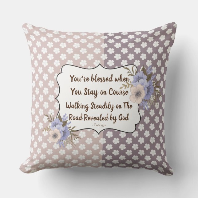 Floral Pays Mocha Eyelet Coussin (Recto)