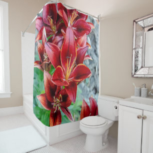Floral Red Stargazer Lily Douchegordijn