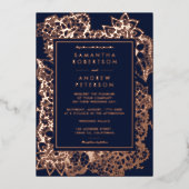 Floral roos goudmarineblauwe bruiloft folie uitnodiging (Voorkant)