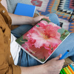 Floral rose Rhododendron<br><div class="desc">Ce planificateur mensuel/hebdomadaire de calendrier garde toutes vos activités et vos horaires à venir organisées en un seul endroit pratique et présente l'image photo d'une splendide fleur de Rhododendron rose. Un joli design floral ! Sélectionnez la couleur du fil du planificateur.</div>