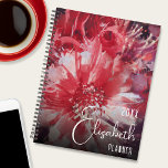 Floral rouge personnalisé<br><div class="desc">Un beau design floral rouge est présenté sur l'avant votre choix de panneau de puces laminé HARD ou de panneau de couverture laminé SOFT. Choisissez la couleur spirale, la taille - petits 5, 5" x 8, 5" ou 8, 5 x 11" - ajoutez votre personnalisation à l'avant et vous êtes...</div>