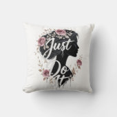 Floral Silhouette Just Do It on Throw Pillow Kussen (Voorkant)