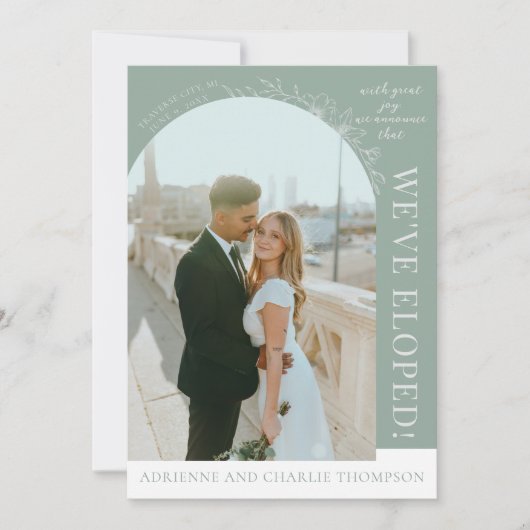 Floral Simplicity 1 Modern Green Elopement Aankondiging (Voorkant)