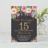 Floral Surprise 15e anniversaire Invitation Gold (Debout devant)