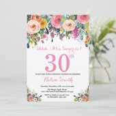Floral Surprise 30e anniversaire Invitation rose (Debout devant)