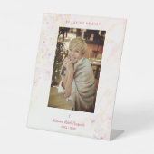 Floral Traditional & Elegant Roze Foto Funeral Reclamebord Met Voetstuk (Voorkant)