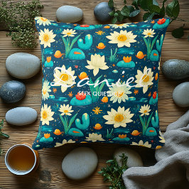 Floral Tranquility Pillow –  naam Kussen