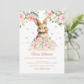 Floral Un Petit Lapin Invitation Anniversaire (Debout devant)