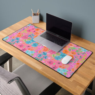 Floral waterverf in roze bureaumat