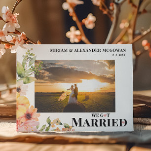 Floral We zijn getrouwd Wedding aankondiging Briefkaart