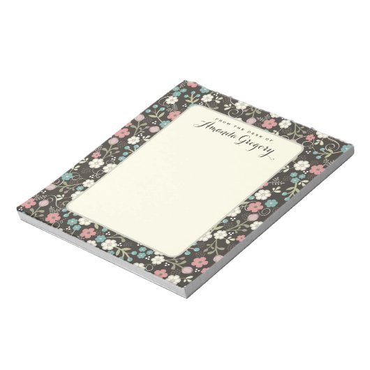 Floral Whimsy Personalized Desk Notitieblok | Zwar (Gedraaid)
