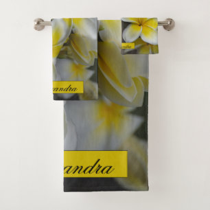 Floral White Yellow Plumeria Bad Handdoek