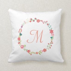 Floral Wreath Monogram Sierkussen