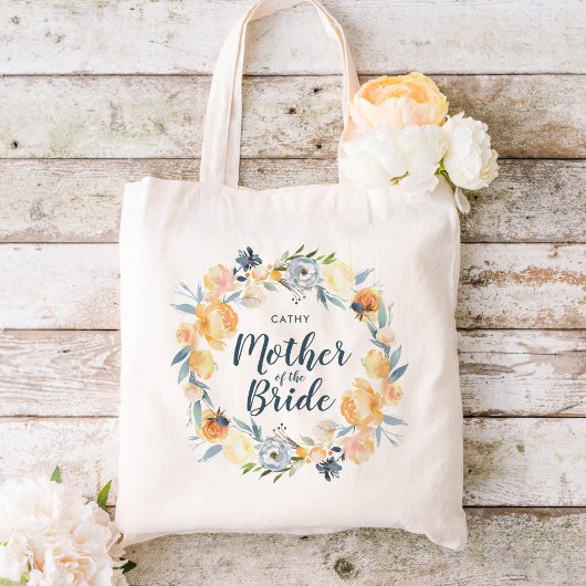 Floral Wreath Monogrammed Moeder van de Bride Tote Bag