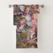 Florals Elégants Burgandy Shades avec or (En situation)