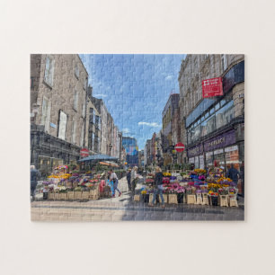 Flower stand on Thomas Street, Dublin, Ierland Legpuzzel