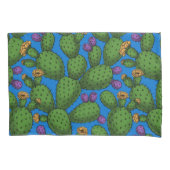 Flowering opuntia on blue kussensloop (Voorkant-Links)