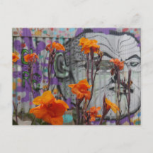 Flowers and Street Art in Valparaiso, Chili