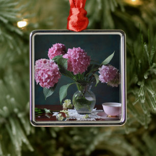 Flowers Hydrangeas in Vase Metalen Ornament