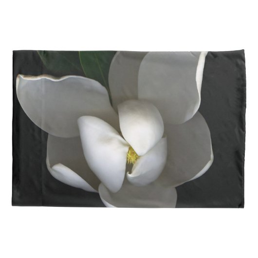 Flowers | Single White Magnolia Blossom Kussensloop (Achterkant)