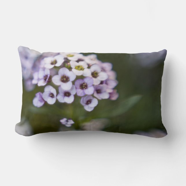 Flowery Pillow Kussen (Voorkant)