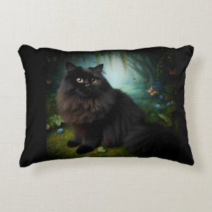 Fluffy Black Cat in Misty Bossen Accent Kussen