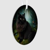 Fluffy Black Cat in Misty Bossen Ornament (voorkant)
