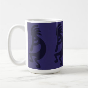 Flute die Kokopelli Cijfer afspeelt - Zwart op Bla Koffiemok