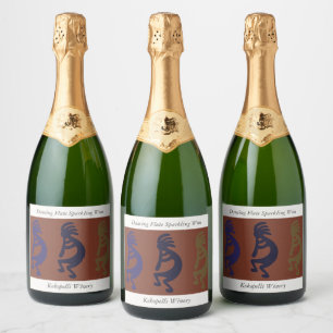 Flute die Kokopelli-figuren speelt op Rust Red Cha Sparkling Wijnetiket