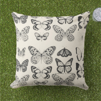 Flutterbye 2 Pillow Buitenkussen