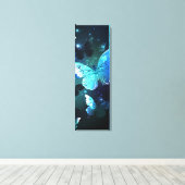 Fluttering Night Butterfly Canvas Afdruk (Insitu (Houten vloer))