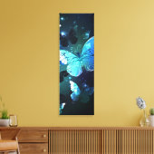 Fluttering Night Butterfly Canvas Afdruk (Insitu (Woonkamer))