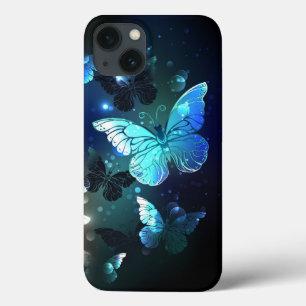 Fluttering Night Butterfly iPhone 13 Hoesje