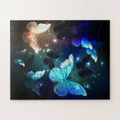 Fluttering Night Butterfly Legpuzzel (Horizontaal)