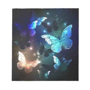 Fluttering Night Butterfly Notitieblok