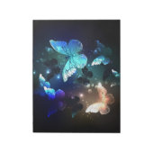 Fluttering Night Butterfly Notitieblok (Gedraaid)