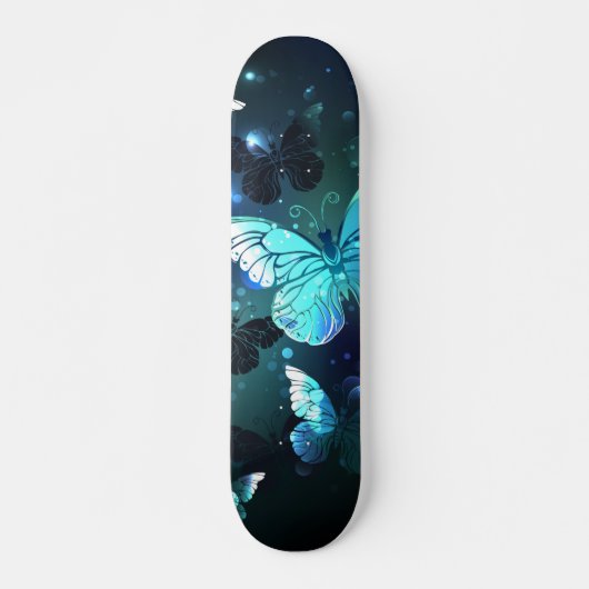 Fluttering Night Butterfly Skateboard (Voorkant)