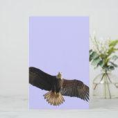 Flying Bald Eagle Wildlife Gift Briefpapier (Staand voorkant)