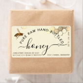 Flying Bee Hand Bouteille de miel avec étiquette d (En situation)