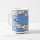 Flying Gull & Clouds Wildlife Birdlover Gift Koffiemok (Voorkant links)