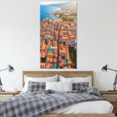 Flying over the rooftops of the town canvas afdruk (Insitu (Slaapkamer))