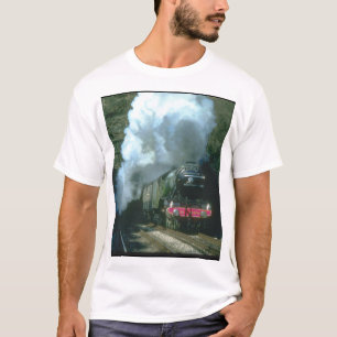 Flying Scotsman gepakt between_Steam Trains T-shirt