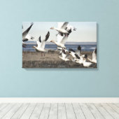 Flying Snow Geese Canvas Afdruk (Insitu (Houten vloer))