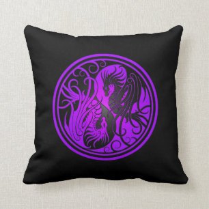 Flying Yin Yang Dragons - paars en zwart Kussen