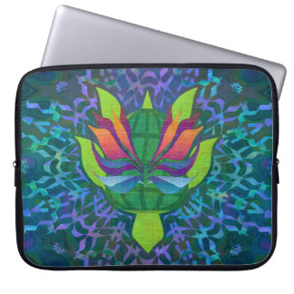 Flying Zee Turtle-laptophoes Laptop Sleeve