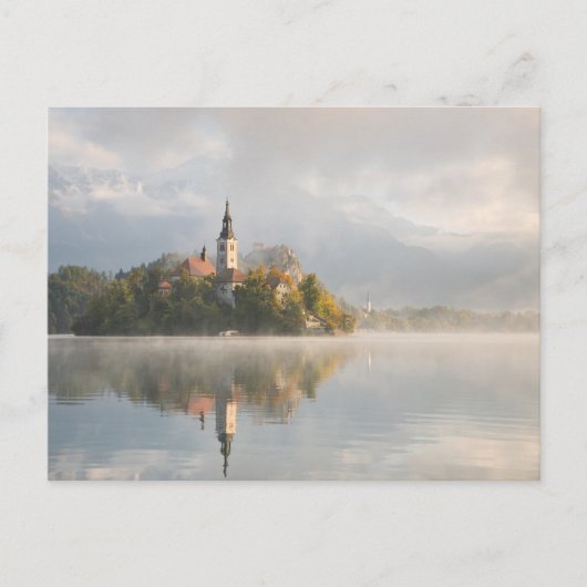 Foggy Bled Lake sunrise briefkaart (Voorkant)