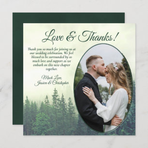 Foggy Green Pine Trees Rustic Wedding Oval Foto Bedankkaart
